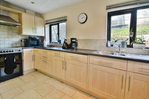 Photo 26- click for photo gallery